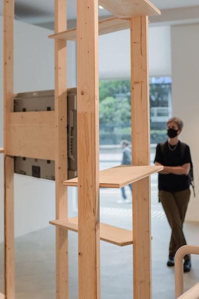 xhibit E: Preisverleihuung Birgit-Jürgenssen-Preis 2020: Jannik Franzen (17.9.2020) https://www.akbild.ac.at/Portal/universitaet/uber-uns/news/birgit-juergenssen-preis-2020-geht-an-jannik-franzen | Foto: eSeL.at - Joanna Pianka