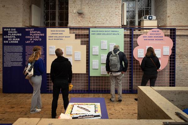 Az W Architekturzentrum Wien: Boden für Alle! (9.12.2020 - 3.5.2021) https://www.azw.at/de/termin/boden-fuer-alle | Foto: eSeL Foto: eSeL.at - Lorenz Seidler