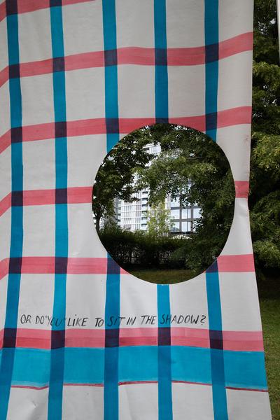 Belvedere 21: Community Outreach: Anita Fuchs: Spaziergangs Ruderalflora mit  Ernst Vitek & Skulpturengarten feat. Marlene Hausegger (16.7.2020)  https://esel.at/termin/106181 | Foto: eSeL Foto: eSeL.at - Lorenz Seidler