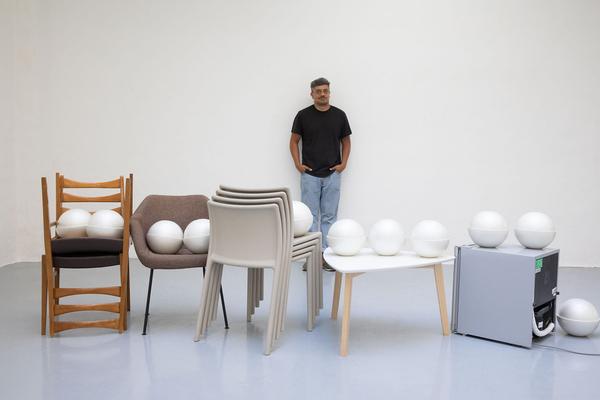 Gianni Manhattan - curated by James Lewis: "As Time Went on, A Rumour Started" - Mire Lee, Guillaume Maraud (5.9. - 31.10.2020) https://esel.at/termin/106736 | Foto: eSeL Foto: eSeL.at - Lorenz Seidler
