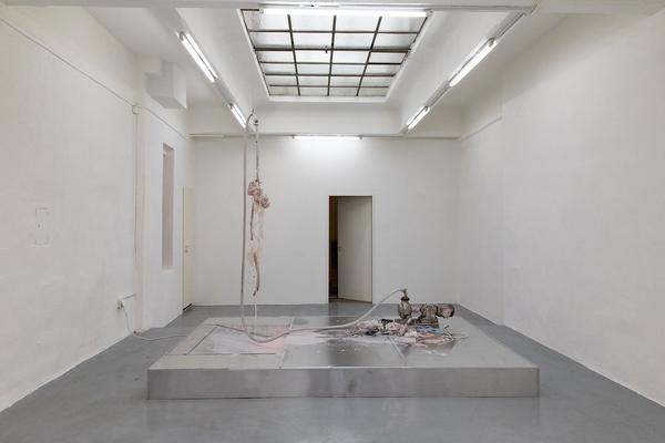 Gianni Manhattan - curated by James Lewis: "As Time Went on, A Rumour Started" - Mire Lee, Guillaume Maraud (5.9. - 31.10.2020) https://esel.at/termin/106736 | Foto: eSeL Foto: eSeL.at - Lorenz Seidler