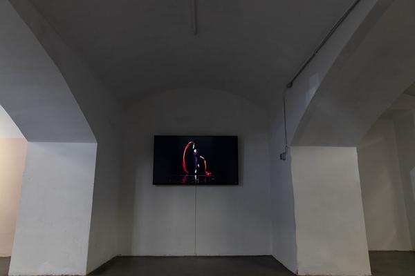 das weisse haus: "Stille Räume" - Abschlussausstellung 2019/2020 Schule Friedl Kubelka für künstlerische Photographie (8.9. - 17.10.2020, Eröffnung) https://w.dasweissehaus.at/exhibition/abschlussausstellung-stille-raeume | Foto: eSeL Foto: eSeL.at - Lorenz Seidler