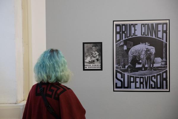 das weisse haus: Election Day (08.09. – 17.10.2020) https://w.dasweissehaus.at/exhibition/gruppenausstellung-election-day | Foto: eSeL Foto: eSeL.at - Lorenz Seidler
