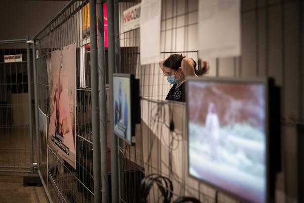 Kunsthalle Wien: Želimir Žilnik. Shadow Citizens (24.19.2020 - 17.1.2021) https://kunsthallewien.at/ausstellung/zelimir-zilnik-shadow-citizens | Foto: eSeL Foto: eSeL.at - Lorenz Seidler