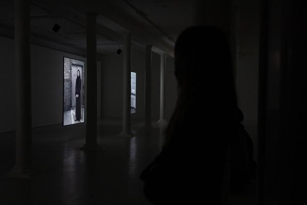 Kunsthalle Krems: Fiona Tan - "Mit der anderen Hand" (21.11.2020 - 14.02.2021) https://www.kunsthalle.at/de/ausstellungen/21-fiona-tan | Foto: eSeL Foto: eSeL.at - Lorenz Seidler