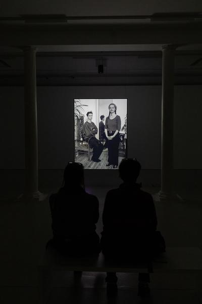 Kunsthalle Krems: Fiona Tan - "Mit der anderen Hand" (21.11.2020 - 14.02.2021) https://www.kunsthalle.at/de/ausstellungen/21-fiona-tan | Foto: eSeL Foto: eSeL.at - Lorenz Seidler