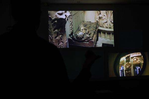 Kunsthalle Krems: Fiona Tan - "Mit der anderen Hand" (21.11.2020 - 14.02.2021) https://www.kunsthalle.at/de/ausstellungen/21-fiona-tan | Foto: eSeL Foto: eSeL.at - Lorenz Seidler