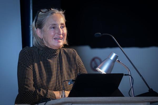 IBA: Frauen Bauen Stadt. A City through a Female Lens (8.10.2020) https://www.iba-wien.at/programm/kalender/event-detail/event/the-city-through-a-female-lens-symposium | Foto: eSeL Foto: eSeL.at - Lorenz Seidler