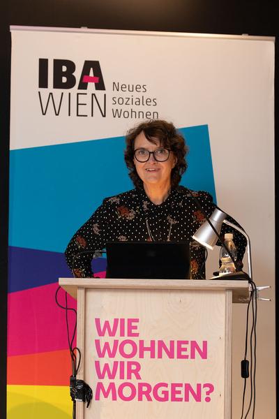 IBA: Frauen Bauen Stadt. A City through a Female Lens (8.10.2020) https://www.iba-wien.at/programm/kalender/event-detail/event/the-city-through-a-female-lens-symposium | Foto: eSeL Foto: eSeL.at - Lorenz Seidler