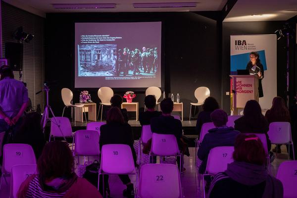 IBA: Frauen Bauen Stadt. A City through a Female Lens (8.10.2020) https://www.iba-wien.at/programm/kalender/event-detail/event/the-city-through-a-female-lens-symposium | Foto: eSeL Foto: eSeL.at - Lorenz Seidler