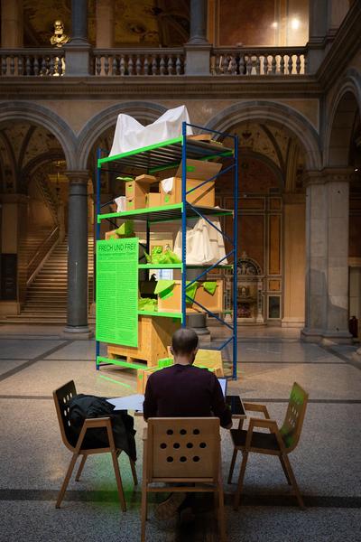 MAK: Frech und Frei!  - Die Invasion verborgener Objekte (08.12.2020 – 05.04.2021) https://mak.at/frechundfrei | Foto: eSeL Foto: eSeL.at - Lorenz Seidler