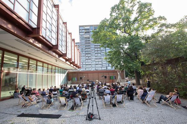 Belvedere21: Public Program: Geschichten wiedererzählen (9.7.2020) https://www.belvedere.at/event/public-program-geschichten-wiedererzaehlen | Foto: eSeL Foto: eSeL.at - Lorenz Seidler