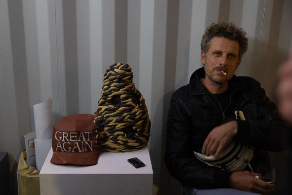 God´s Entertainment GGGNHM: Under the Carpet (7.10. - 10.10, Vernissage) https://esel.at/termin/106783/gggnhm-woche-4 | Foto: eSeL Foto: eSeL.at - Lorenz Seidler