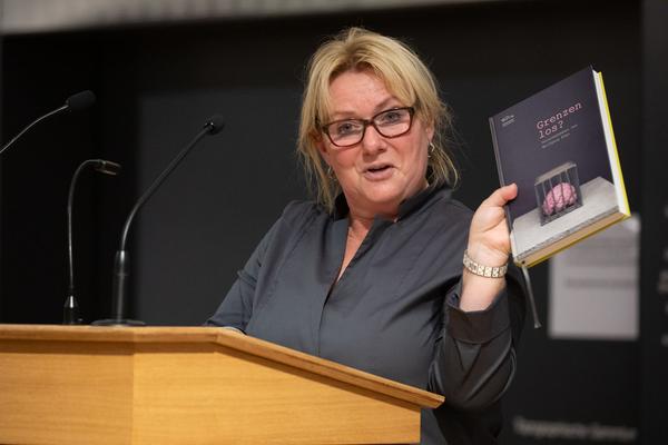 Literaturedition Niederösterreich: Buchpräsentation "Grenzenlos?"-Anthologie (NÖ Landesbibliothek St. Pölten, 28.10.2020) https://www.literaturedition-noe.at/veranstaltungen/501-28-oktober-2020-17-00-noe-landesbibliothek-st-poelten | Foto: eSeL Foto: eSeL.at - Lorenz Seidler