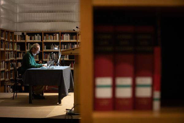 Literaturedition Niederösterreich: Buchpräsentation "Grenzenlos?"-Anthologie (NÖ Landesbibliothek St. Pölten, 28.10.2020) https://www.literaturedition-noe.at/veranstaltungen/501-28-oktober-2020-17-00-noe-landesbibliothek-st-poelten | Foto: eSeL Foto: eSeL.at - Lorenz Seidler