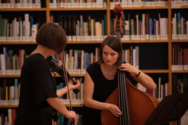 Literaturedition Niederösterreich: Buchpräsentation "Grenzenlos?"-Anthologie (NÖ Landesbibliothek St. Pölten, 28.10.2020) https://www.literaturedition-noe.at/veranstaltungen/501-28-oktober-2020-17-00-noe-landesbibliothek-st-poelten | Foto: eSeL Foto: eSeL.at - Lorenz Seidler