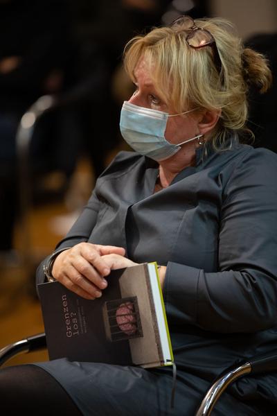 Literaturedition Niederösterreich: Buchpräsentation "Grenzenlos?"-Anthologie (NÖ Landesbibliothek St. Pölten, 28.10.2020) https://www.literaturedition-noe.at/veranstaltungen/501-28-oktober-2020-17-00-noe-landesbibliothek-st-poelten | Foto: eSeL Foto: eSeL.at - Lorenz Seidler