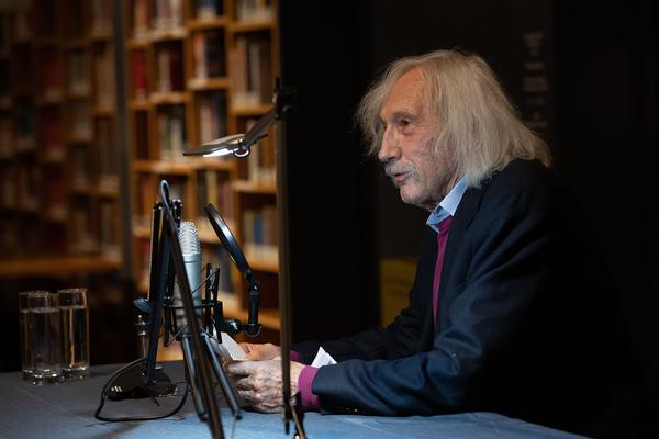 Literaturedition Niederösterreich: Buchpräsentation "Grenzenlos?"-Anthologie (NÖ Landesbibliothek St. Pölten, 28.10.2020) https://www.literaturedition-noe.at/veranstaltungen/501-28-oktober-2020-17-00-noe-landesbibliothek-st-poelten | Foto: eSeL Foto: eSeL.at - Lorenz Seidler