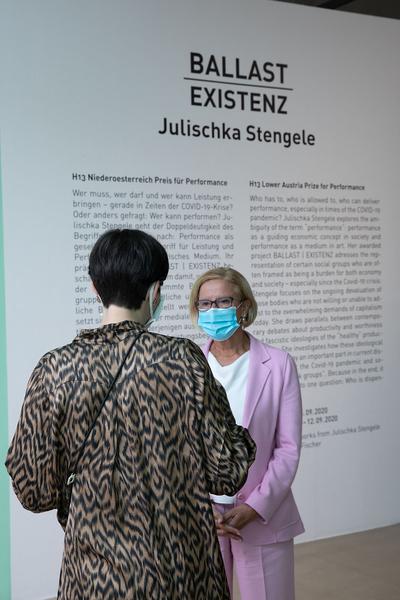 Kunstraum Niederösterreich: H13 2020 - Julischka Stengele "Ballast Existenz" (3.9.2020) http://www.kunstraum.net/de/ausstellungen/104-h13-2020-julischka-stengele | Foto: eSeL Foto: eSeL.at - Lorenz Seidler