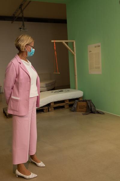 Kunstraum Niederösterreich: H13 2020 - Julischka Stengele "Ballast Existenz" (3.9.2020) http://www.kunstraum.net/de/ausstellungen/104-h13-2020-julischka-stengele | Foto: eSeL Foto: eSeL.at - Lorenz Seidler