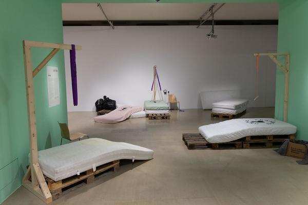 Kunstraum Niederösterreich: H13 2020 - Julischka Stengele "Ballast Existenz" (3.9.2020) http://www.kunstraum.net/de/ausstellungen/104-h13-2020-julischka-stengele | Foto: eSeL Foto: eSeL.at - Lorenz Seidler