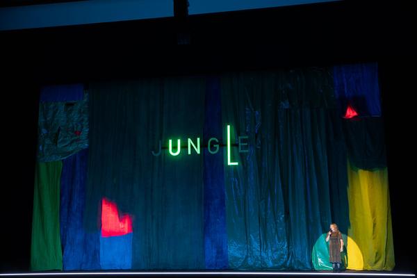 Festspielhaus St. Pölten: Robert Wilson - Dschungelbuch / Bewegte Einführung (27.9.2020) https://esel.at/termin/106928 | Foto: eSeL Foto: eSeL.at - Lorenz Seidler
