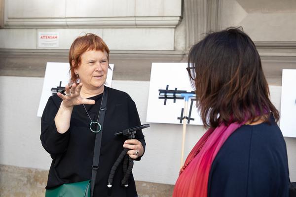 "Is this the real life? Is this just fantasy?" Temporäre Kunstprojekte im öffentlichen Raum der Josefstadt (Josefstädter Plätzefest, 18.9.2020) https://www.koer.or.at/projekte/josefstaedter-plaetzefest | Foto: eSeL Foto: eSeL.at - Lorenz Seidler