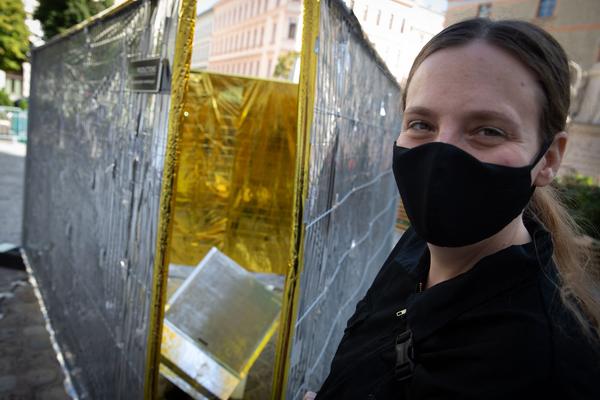 "Is this the real life? Is this just fantasy?" Temporäre Kunstprojekte im öffentlichen Raum der Josefstadt (Josefstädter Plätzefest, 18.9.2020) https://www.koer.or.at/projekte/josefstaedter-plaetzefest | Foto: eSeL Foto: eSeL.at - Lorenz Seidler