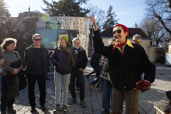 Barbara Kraus: Johnny geht spazieren (15.2.2020, Schlosspark Schönbrunn) https://tqw.at/event/johnny-geht-spazieren-kraus | Foto: eseL Foto: eSeL.at - Lorenz Seidler