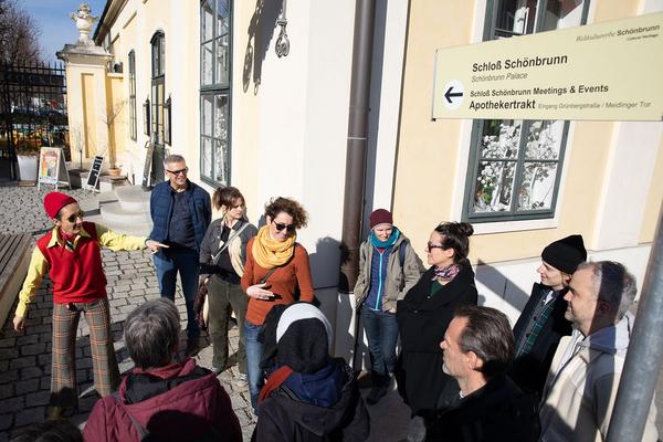 Barbara Kraus: Johnny geht spazieren (15.2.2020, Schlosspark Schönbrunn) https://tqw.at/event/johnny-geht-spazieren-kraus | Foto: eseL Foto: eSeL.at - Lorenz Seidler