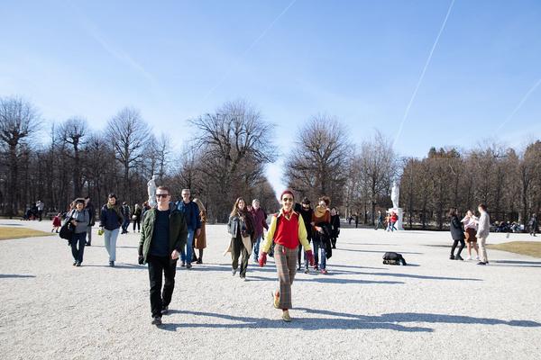 Barbara Kraus: Johnny geht spazieren (15.2.2020, Schlosspark Schönbrunn) https://tqw.at/event/johnny-geht-spazieren-kraus | Foto: eseL Foto: eSeL.at - Lorenz Seidler
