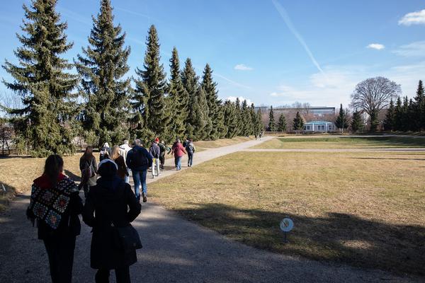 Barbara Kraus: Johnny geht spazieren (15.2.2020, Schlosspark Schönbrunn) https://tqw.at/event/johnny-geht-spazieren-kraus | Foto: eseL Foto: eSeL.at - Lorenz Seidler