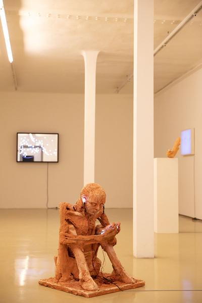 Krinzinger Projekte: Rosmarie Lukasser - Material Translation (28.11.2019 - 15.2.2020) https://esel.at/termin/104972 | Foto: eSeL Foto: eSeL.at - Lorenz Seidler
