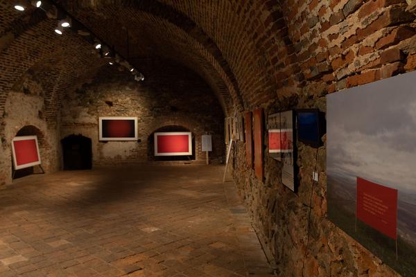 Schallaburg: Kunst am Strom (25.9. - 8.11.2020) https://www.schallaburg.at/de/veranstaltungen/kunst-am-strom | Foto: eSeL Foto: eSeL.at - Lorenz Seidler