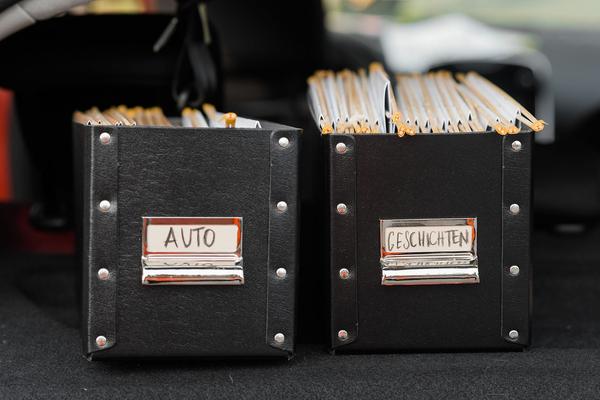 KÖR: Mein letztes Auto (Tankstelle, Triester Strasse 104, 18.7.) https://esel.at/termin/106264 | Foto: eSeL.at Joanna Pianka Foto: eSeL.at - Joanna Pianka