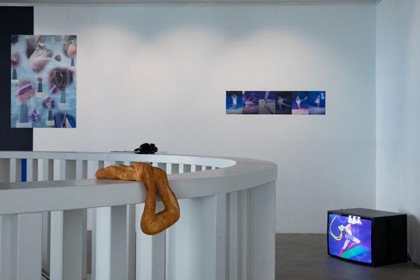 xE / Ausstellungsraum der Akademie der bildenden Künste Wien, Eschenbachgasse: New Views on Same-Olds (23.10.2020 - 30.12.2020) https://www.akbild.ac.at/Portal/kunst-ausstellen/ausstellungsraum-der-akademie/ausstellungen/new-views-on-same-olds | Foto: eSeL Foto: eSeL.at - Lorenz Seidler