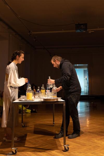brut @ Volkskundemuseum: Noa & Snow (1.2.2020) https://esel.at/termin/104698 | Foto: eSeL Foto: eSeL.at - Lorenz Seidler