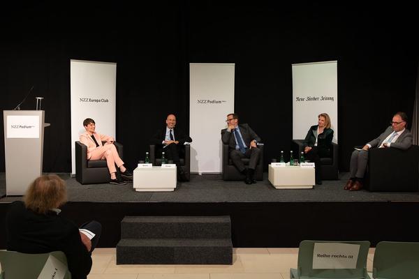 MuseumsQuartier Wien: NZZ Podium Wien: Der Fiskus (12.10.2020) https://www.mqw.at/programm/2020/nzz-podium-wien-der-fiskus | Foto: eSeL Foto: eSeL.at - Lorenz Seidler