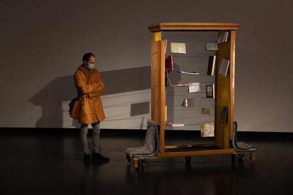 Kunstforum Tresor: Pablo Chiereghin: Riot Design (16.10.- 22.11.2020) https://esel.at/termin/107260 | Foto: eSeL Foto: eSeL.at - Lorenz Seidler