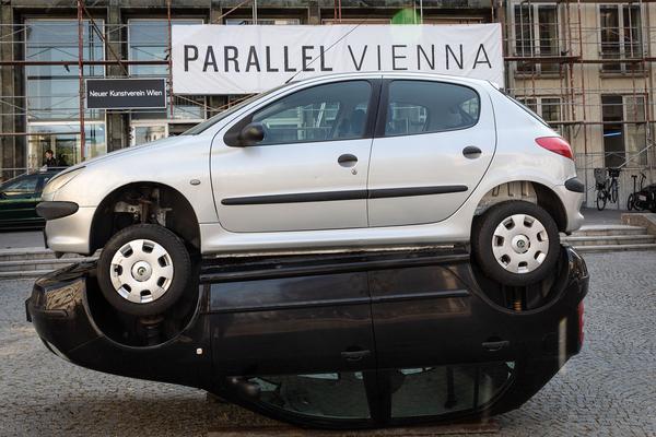 Parallel Vienna 2020 (Rudolf Sallinger Platz 3, 22.- 27.9.2020) https://esel.at/termin/105920 | Foto: eSeL Foto: eSeL.at - Lorenz Seidler