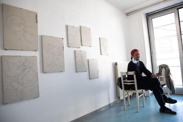 Parallel Vienna 2020 (Rudolf Sallinger Platz 3, 22.- 27.9.2020) https://esel.at/termin/105920 | Foto: eSeL Foto: eSeL.at - Lorenz Seidler