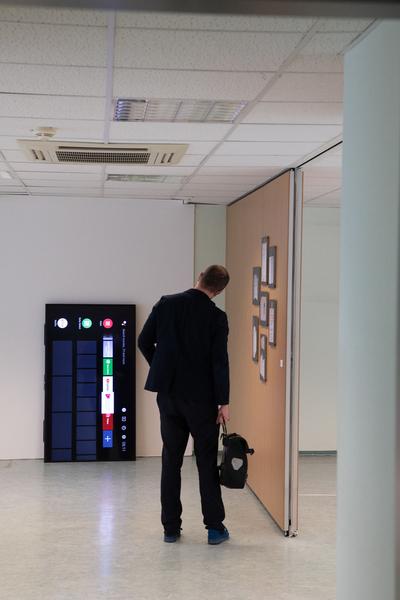 Parallel Vienna 2020 (Rudolf Sallinger Platz 3, 22.- 27.9.2020) https://esel.at/termin/105920 | Foto: eSeL Foto: eSeL.at - Lorenz Seidler