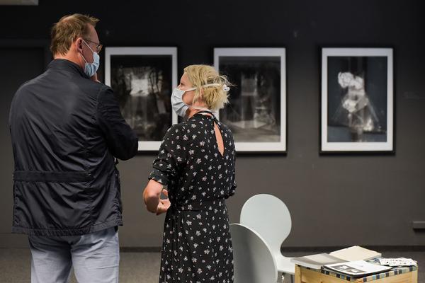 Parallel Vienna 2020 (Rudolf Sallinger Platz 3, 22.- 27.9.2020) https://esel.at/termin/105920 | Foto: eSeL.at - Joanna Pianka