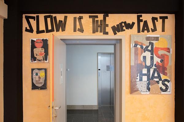Parallel Vienna 2020 (Rudolf Sallinger Platz 3, 22.- 27.9.2020) https://esel.at/termin/105920 | Foto: eSeL Foto: eSeL.at - Lorenz Seidler
