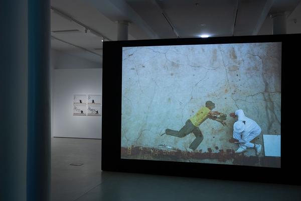 Kunsthalle Krems: Robin Rhode. Memory is The Weapon (1.7. -  1.11.2020)  https://www.kunsthalle.at/de/ausstellungen/18-robin-rhode-memory-is-the-weapon | Foto: eSeL Foto: eSeL.at - Lorenz Seidler
