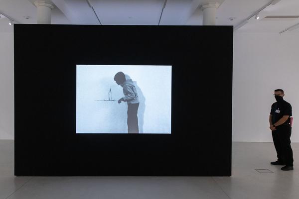 Kunsthalle Krems: Robin Rhode. Memory is The Weapon (1.7. -  1.11.2020)  https://www.kunsthalle.at/de/ausstellungen/18-robin-rhode-memory-is-the-weapon | Foto: eSeL Foto: eSeL.at - Lorenz Seidler
