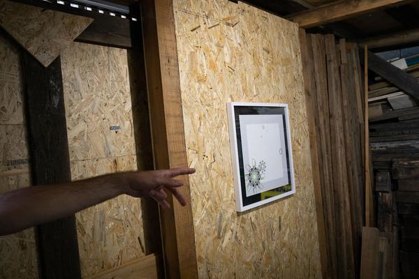 Central Garden - Salon du Smog: Jonathan Quinn (18.6. - 18.7.2020) https://esel.at/termin/106057 | Foto: eSeL Foto: eSeL.at - Lorenz Seidler