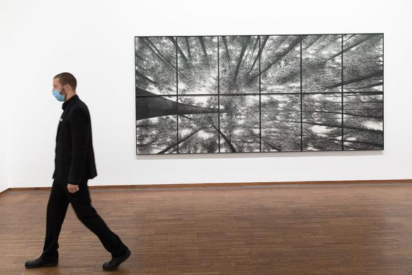 Albertina: Schwarz Weiß & Grau (8.12.2020 - 21.3.2021) https://www.albertina.at/ausstellungen/schwarz-weiss-und-grau | Foto: eSeL Foto: eSeL.at - Lorenz Seidler