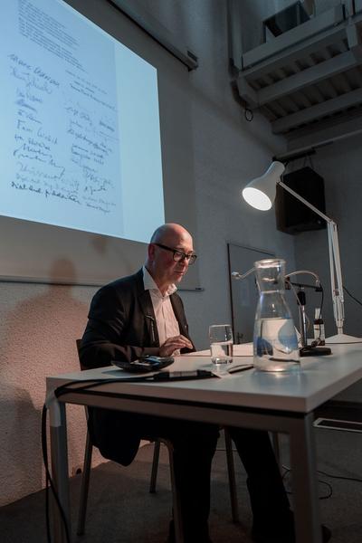 Sprachspiel. Biennale West: 425 Jahre Wiener Gruppe. (Alte Schieberkammer, 18.9.2020) https://esel.at/termin/106789 | Foto: eSeL.at - Joanna Pianka Foto: eSeL.at - Joanna Pianka
