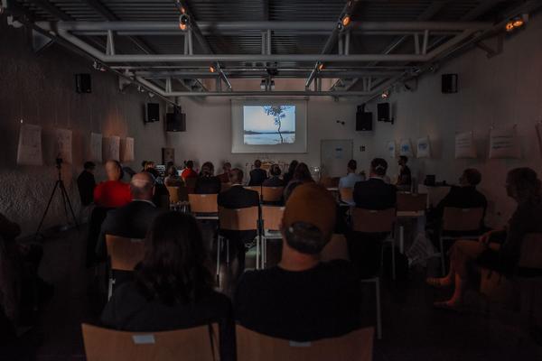 Sprachspiel. Biennale West: 425 Jahre Wiener Gruppe. (Alte Schieberkammer, 18.9.2020) https://esel.at/termin/106789 | Foto: eSeL.at - Joanna Pianka Foto: eSeL.at - Joanna Pianka